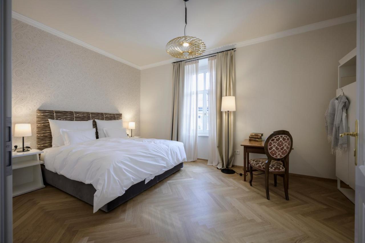 Hotel Bruneck Design-Apartments Exterior foto