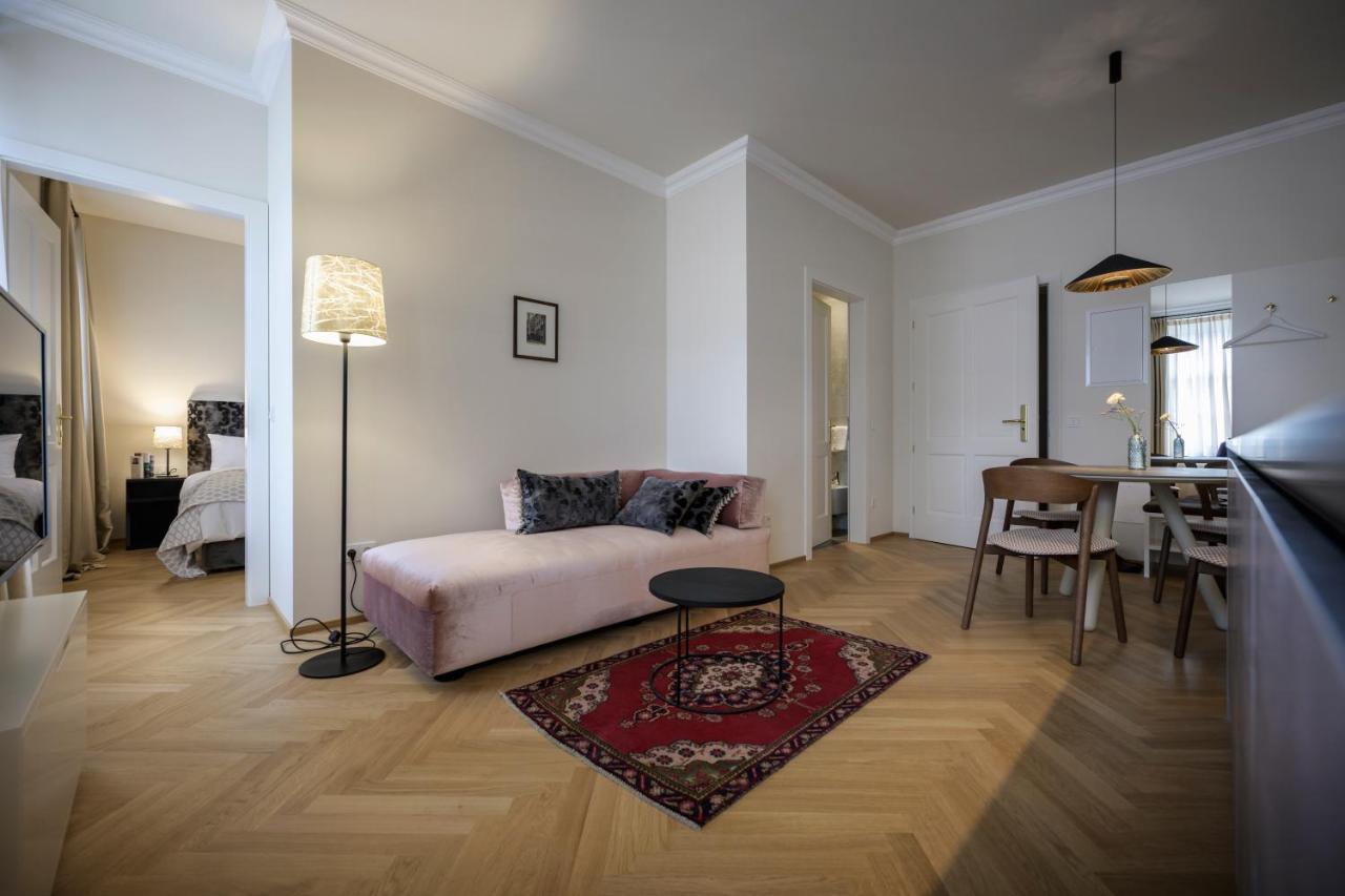 Hotel Bruneck Design-Apartments Exterior foto